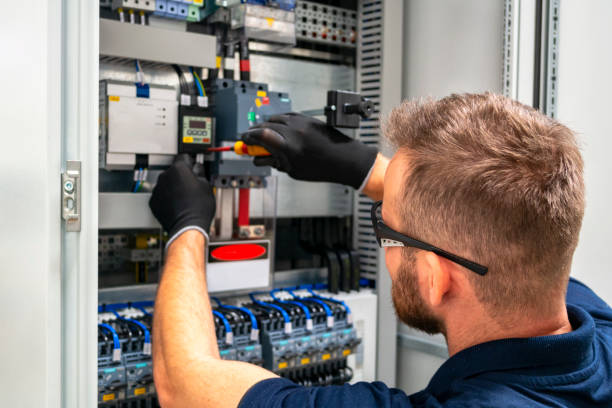 Best Licensed Electrician  in Sauk City, WI